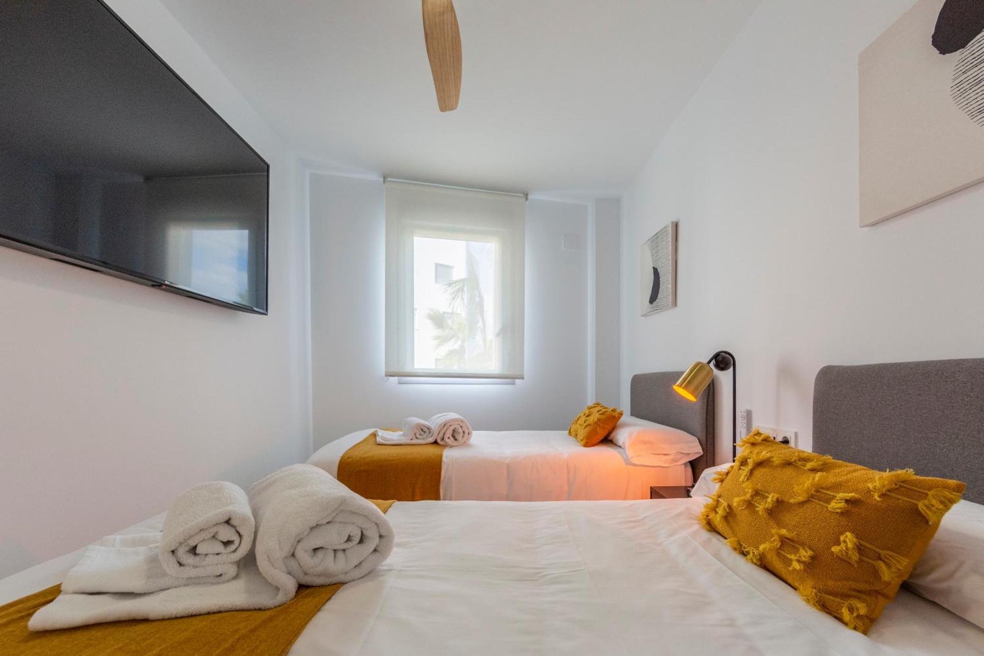 Homity Holidays - Playa Granada - Mar De Astrid Motril Extérieur photo